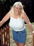 XLGirls fat asses and huge natural tits